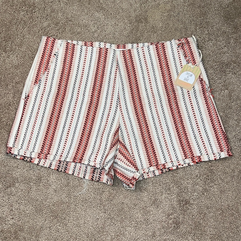 TAYLOR & SAGE Denim Stitch Striped Shorts